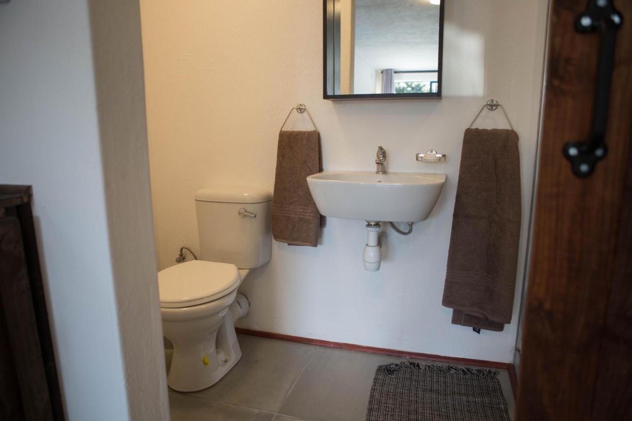 Peaceful 1-Bedroom Flatlet, 10 Min From The Beach Kapsztad Zewnętrze zdjęcie